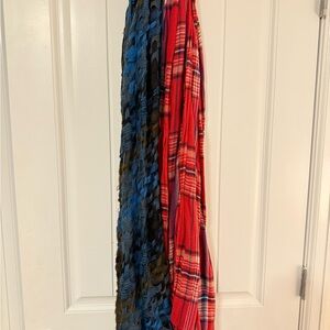 Women’s Scarfs